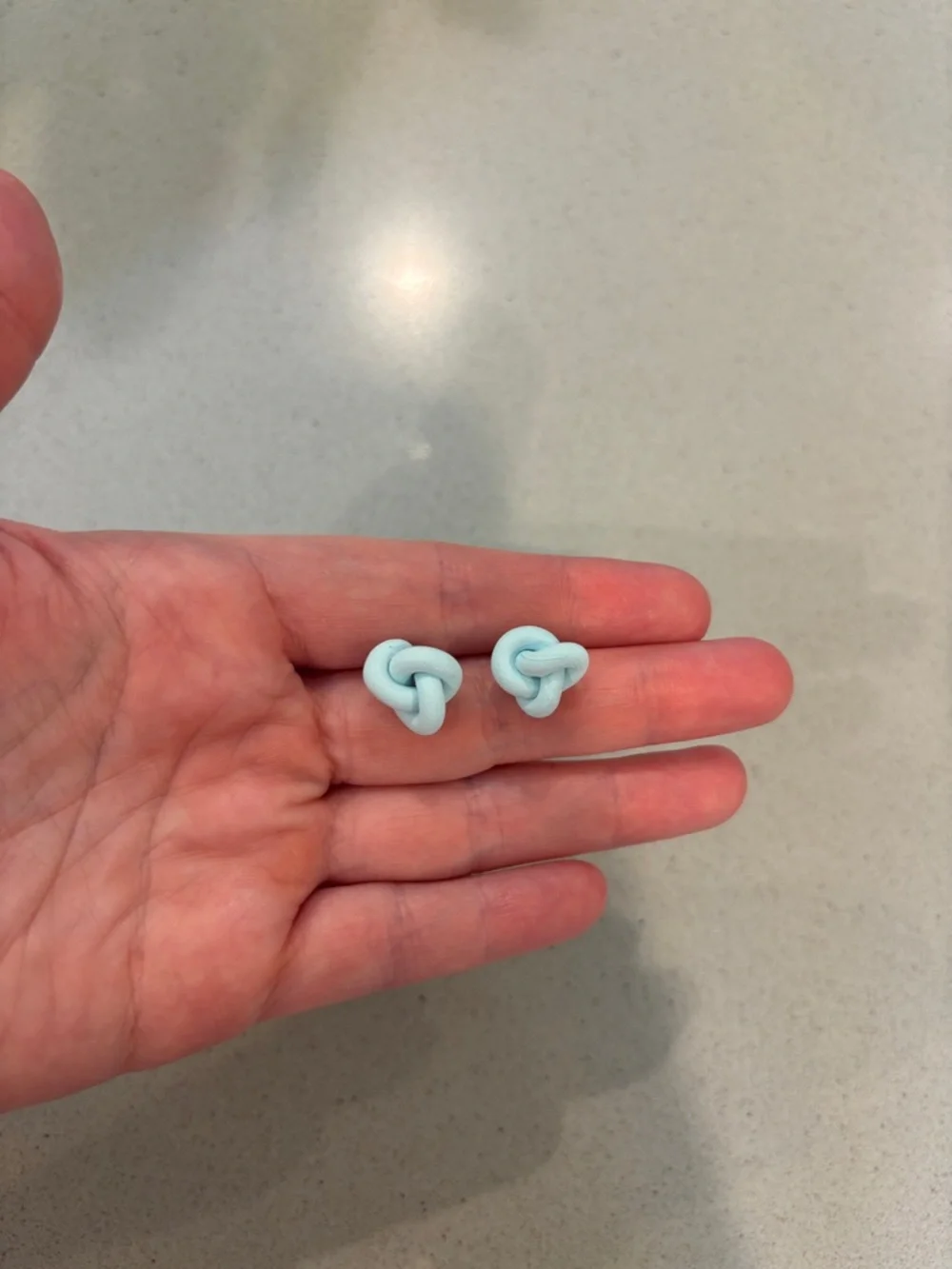 Clay Knot Lightweight Stud Earring Set — Navy, Red, Light Blue, Peach - Picture 6 of 8